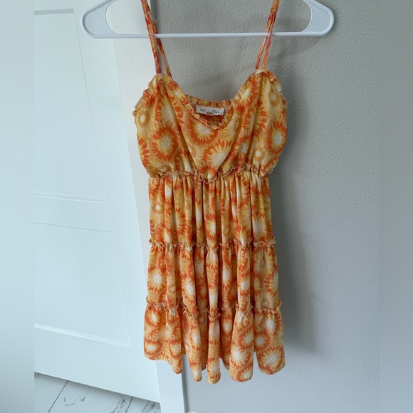 bailey blue Dresses & Skirts - bailey blue Yellow and Orange Floral Sundress size medium